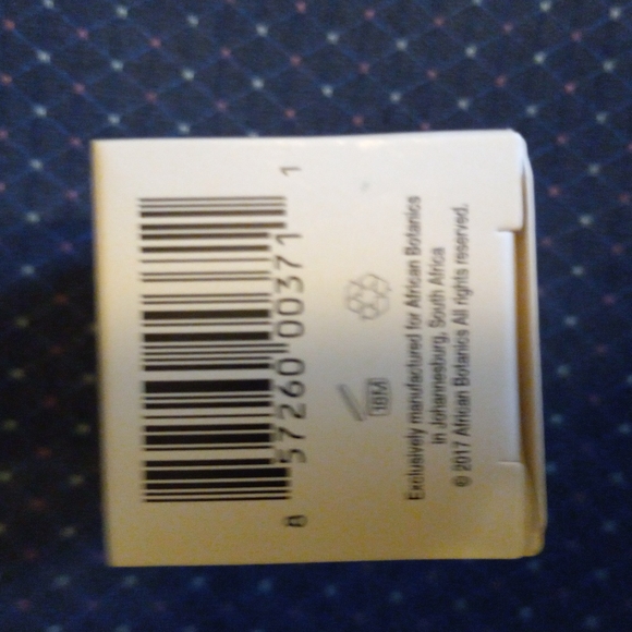 Revitalizing Therapy Gel by African Botanics - Picture 4 of 4